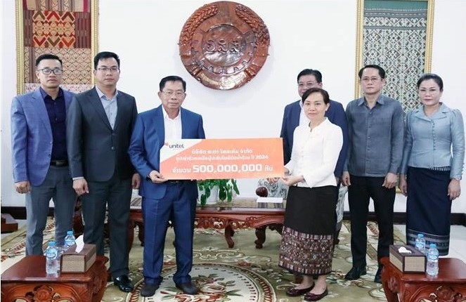 Overseas Vietnamese in Laos support victims of Typhoon Yagi