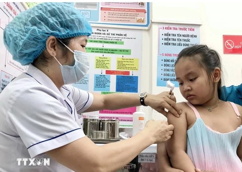 Nearly 17,000 HCM City children get measles vaccination