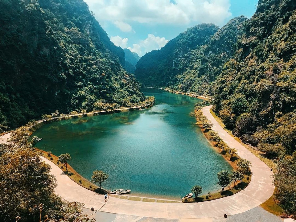 Top 5 spots young travelers in Vietnam can’t miss