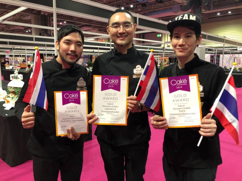 Thai cake makers win gold awards at UK Cake International 2019 contest
