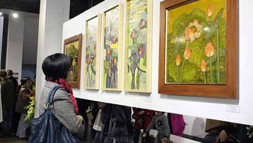 Art exhibition ‘Colours of Hanoi’ opens at Old Quarter