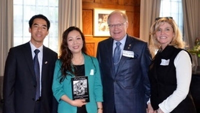 Book on President Ho Chi Minh debuts in Canada