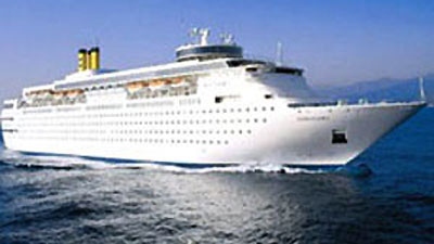 Columbus 2 cruise liner makes first visit to Vietnam