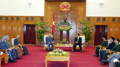 PM Dung meets Indonesian President and Brunei Sultan
