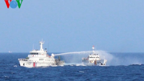 China keeps intimidating Vietnamese law enforcement ships