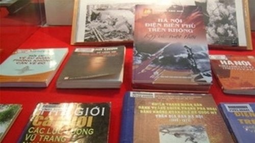Exhibition on “Dien Bien Phu battle in the air”