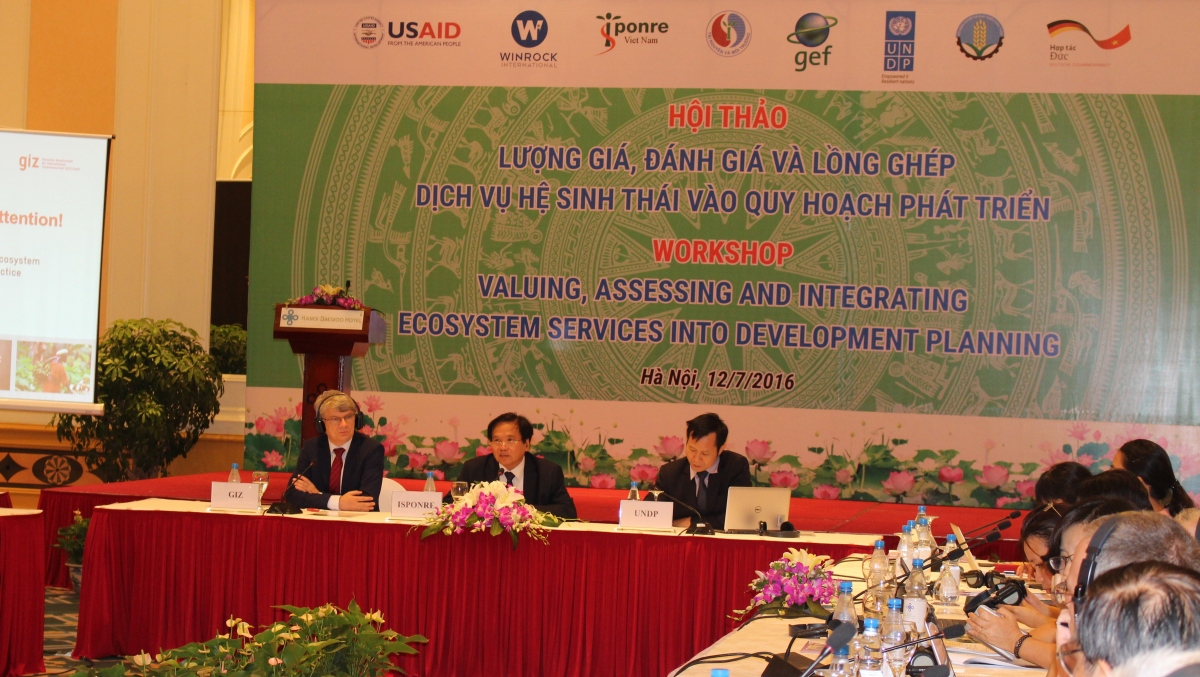 Workshop discusses ecosystem service assessment and valuation tool