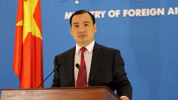 Vietnam opposes Taiwan’s live firing on Truong Sa