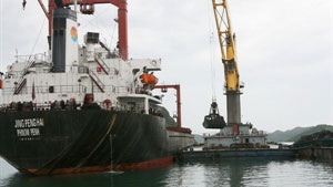 WB's reports on Vietnam logistics, waterway transport