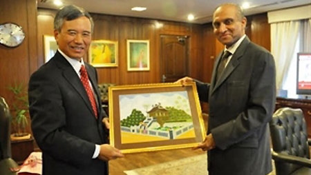 Pakistan fosters comprehensive ties with Vietnam