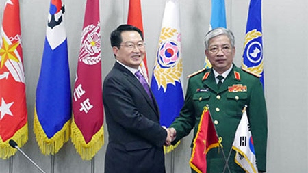 Vietnam, RoK hold second defence dialogue