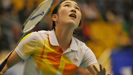 Trang prevails after slow start