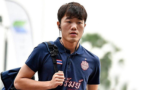 Vietnamese midfielder to join V. League after leaving Thai club