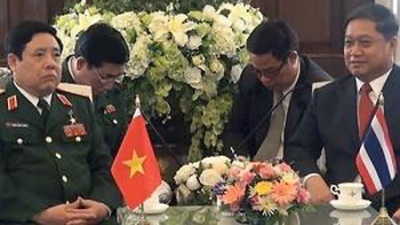 Vietnam, Thailand to boost military ties