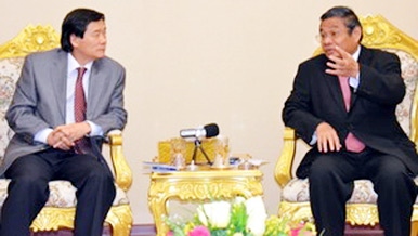 Cambodian Senate delegation visits Vietnam