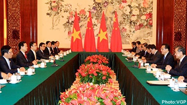 China attaches importance to relations with Vietnam
