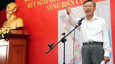 Vietnamese in Laos oppose China’s sovereign violation