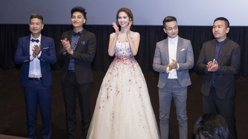Ngoc Trinh charming at Vietnam Film Festival in Australia