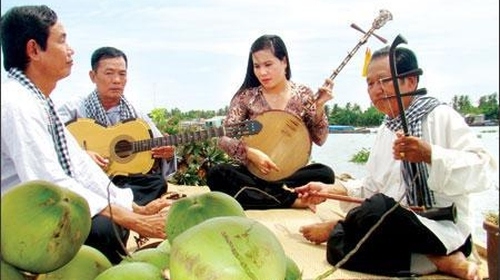 Vinh Long hosts amateur music festival