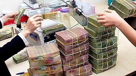 Central bank targets lower bad debt ratio in 2013