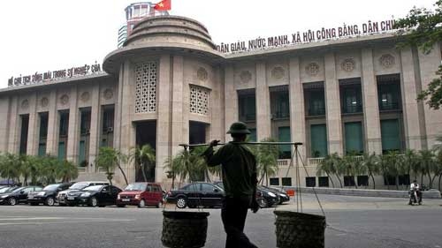 Vietnam to allow greater foreign stakes in banks
