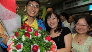 Vietnamese students awarded at Intel ISEF 2013