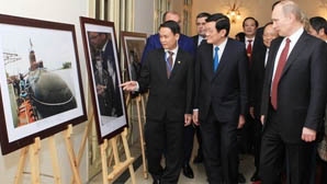 Photo exhibition recalls Vietnam-Russia historical ties