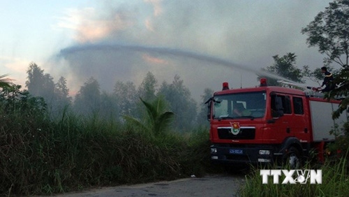 France shares fire-fighting experience with Vietnam