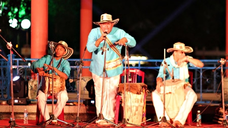 Colombian band enchants Hanoians