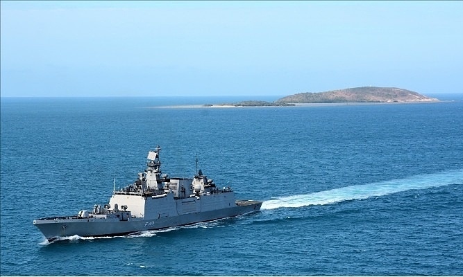 Indian warship to dock in Da Nang for friendly visit