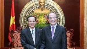 Vietnam, Laos enhance transport cooperation