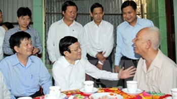 President visits successful rural commune in Long An