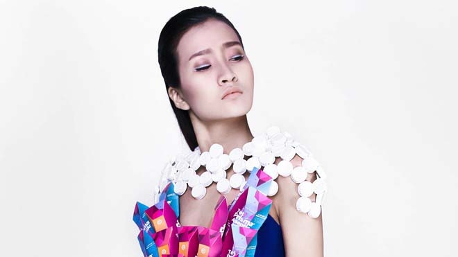 Project Runway 2015 winner sends message of environmental protection