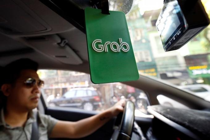 Vietnam court orders Grab to pay Vinasun US$208,000